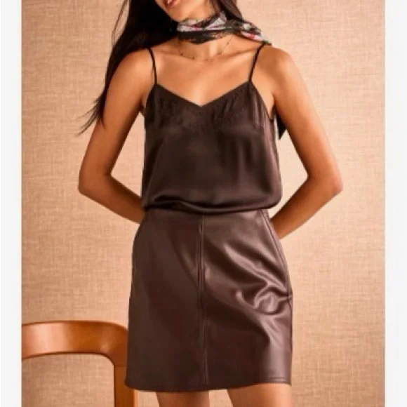 Cabi Gigi Skort - Picture 2 of 5